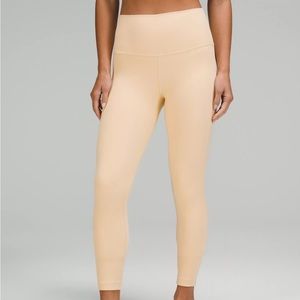 Used LULULEMON Align™ High-rise Leggings side 4